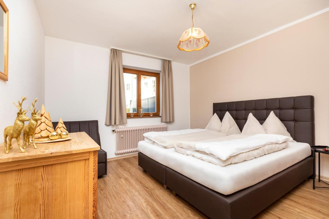 Herzerl-Chalet Appartements Флахау Екстер'єр фото